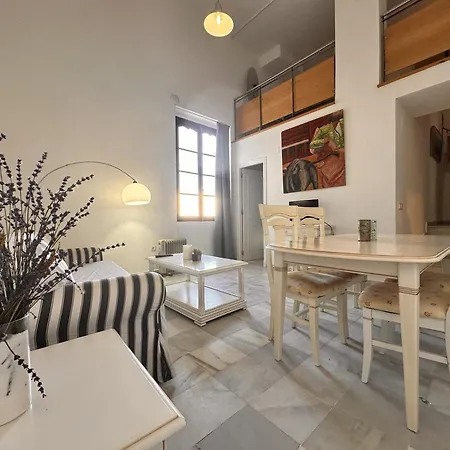 Apartamento Larga 70 *