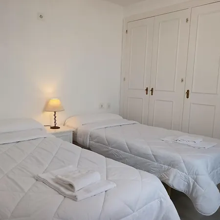 Larga 70 Apartamento